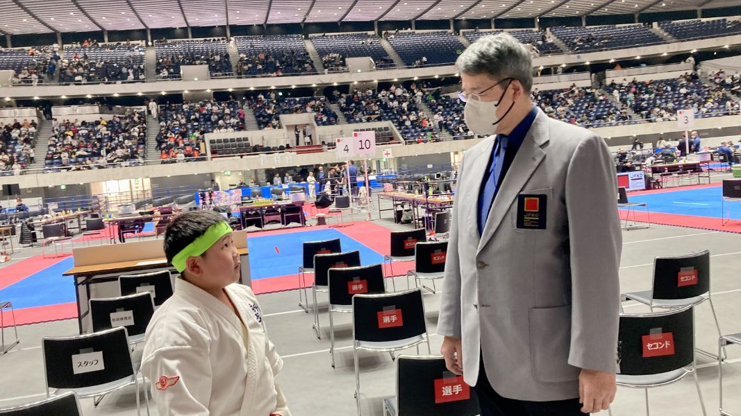 第5回全日本青少年フルコンタクト空手道選手権大会に出場した新極真会外舘道場の選手の様子